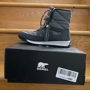 NWT SOREL Women's Whitney Short Lace Boot Waterproof Nylon Winter Boots Size 7.5